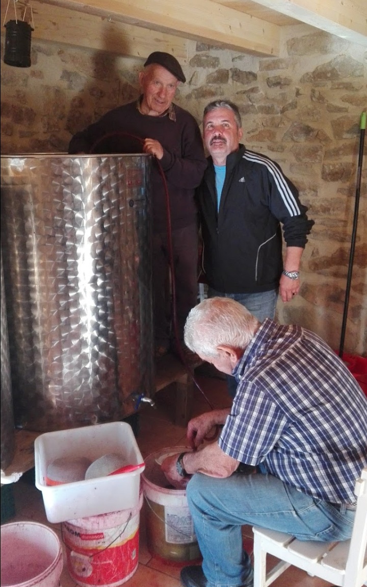En la elaboración del vino.